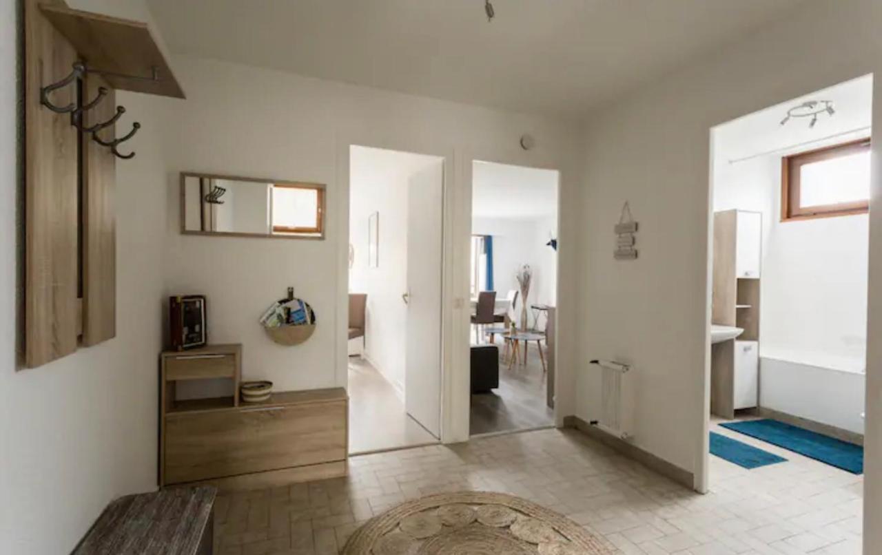 Dryades Gervais Apartment