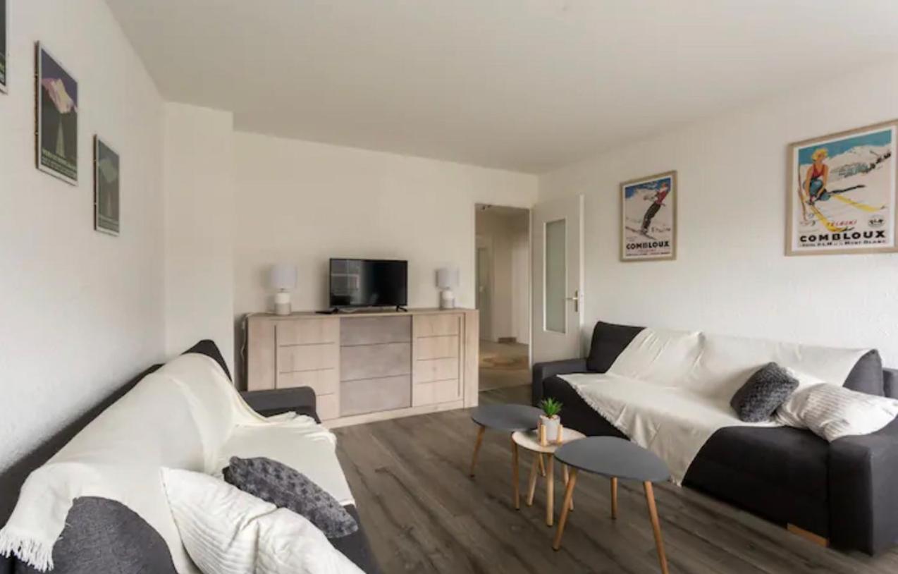 Dryades Gervais Apartment